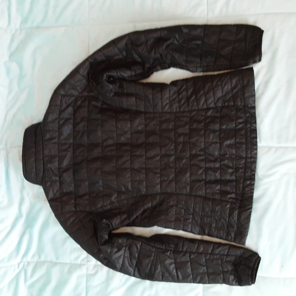 Patagonia Puffer Coat - Picture 5 of 10